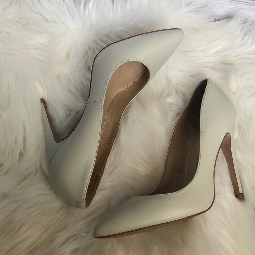 ALDO Matte Bone 🦴 White Heels